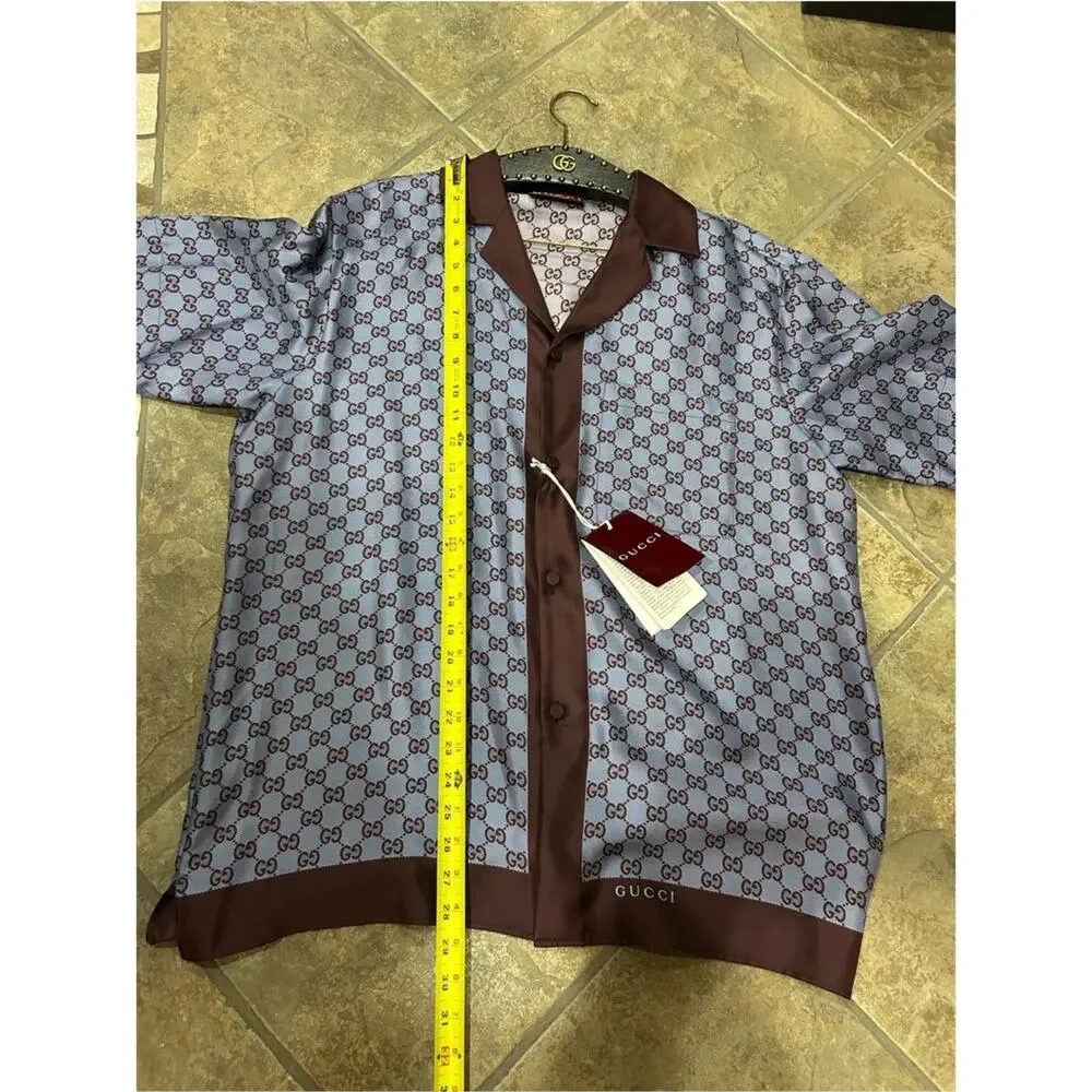 Men's Gucci 100% silk bowling shirt size 50/large US made in Italy